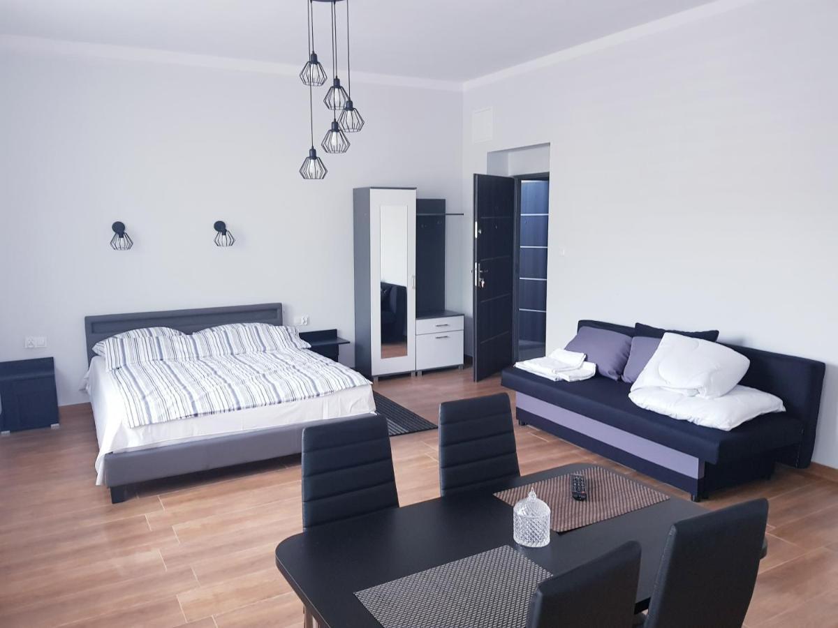 Apartamenty Polna Ostrowiec Swietokrzyski Exterior photo